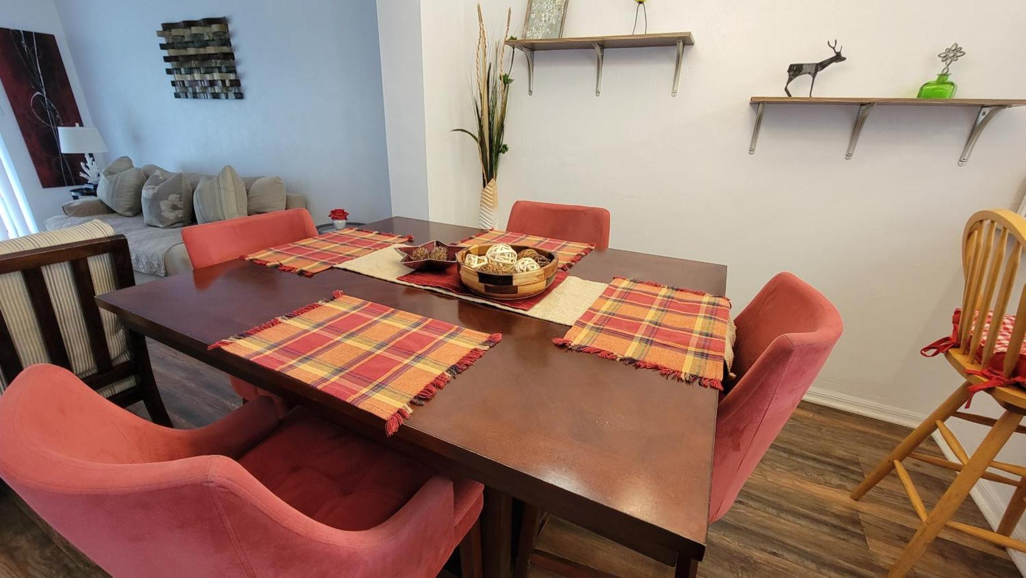 2 Master Suite Apartment Near North Florida Regional Med, Uf Health, & Mall غينزفيل، فلوريدا المظهر الخارجي الصورة